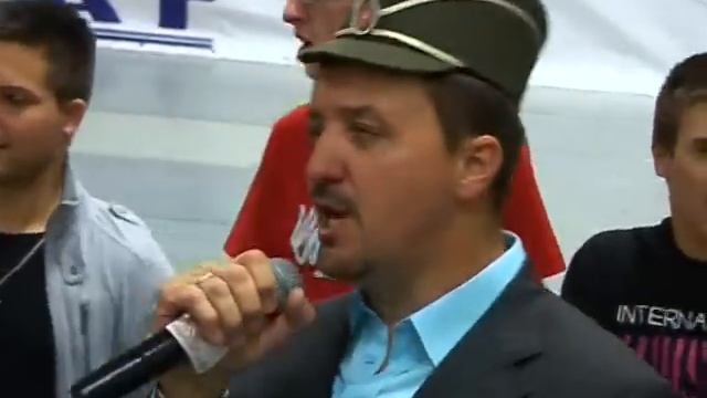 Miljan Miljanic - Morem plovi - (LIVE) - Dugino poselo Schwabisch Gmund 2010 смотреть онлайн