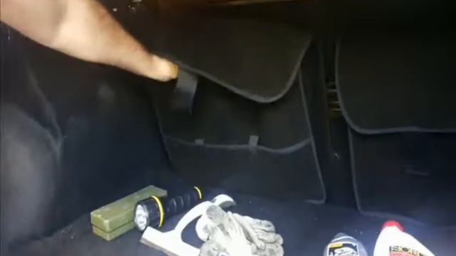Универсальные сумки органайзер Luxe в багажник автомобиля. Рено Логан смотреть онлайн