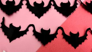 Гирлянда с летучей мышью своими руками / Летучая мышь из бумаги / Гирлянда своими руками