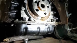 ЗАМЕНА ЗАДНЕГО САЛЬНИКА КОЛЕНВАЛА  НА ЛАНСЕРЕ 9  2005 г  1.6 л. бензин