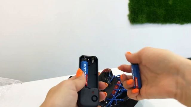 Светящаяся неоновая маска Судная ночь смотреть онлайн