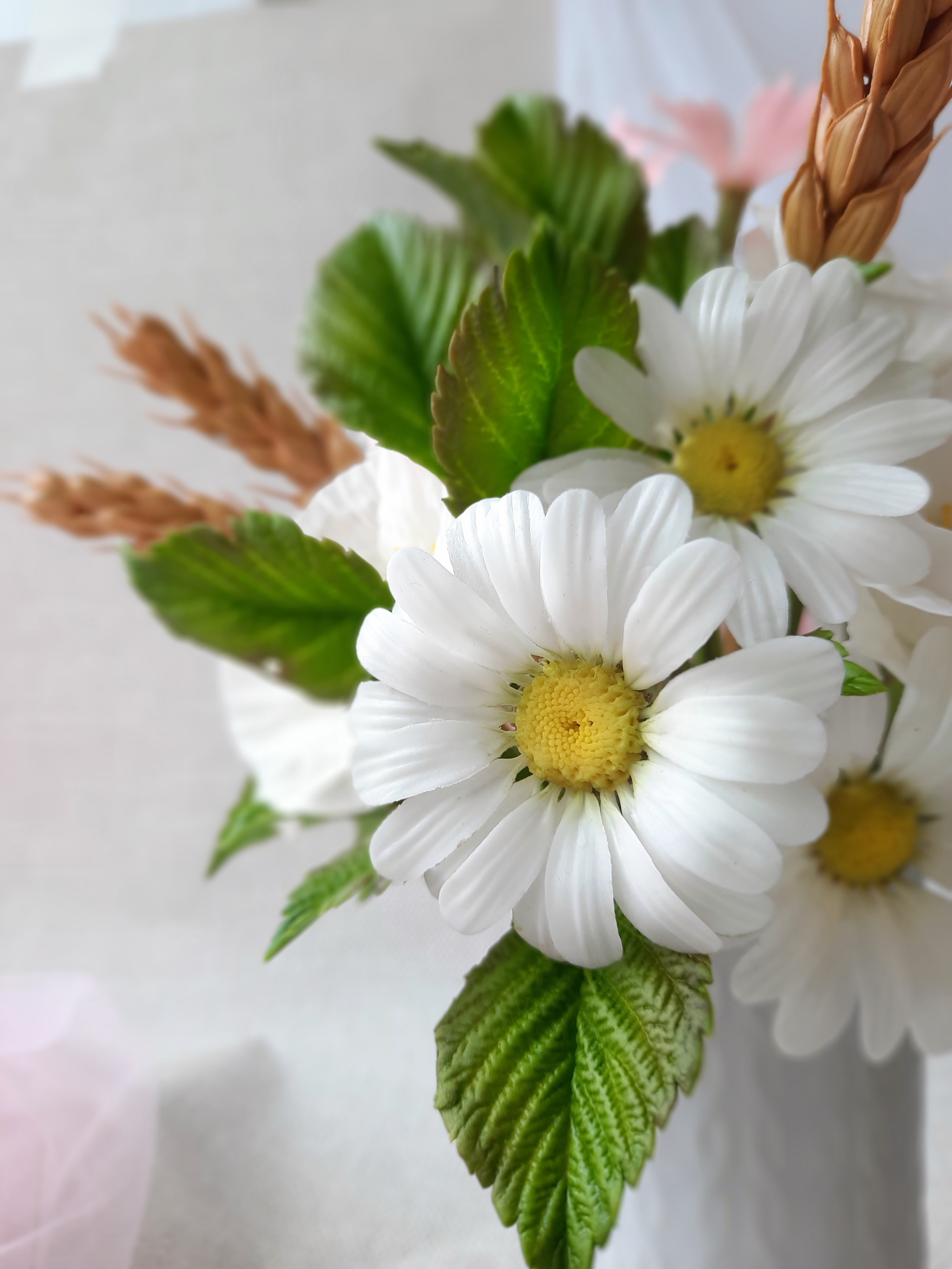 МК Ромашка из холодного фарфора. смотреть онлайн