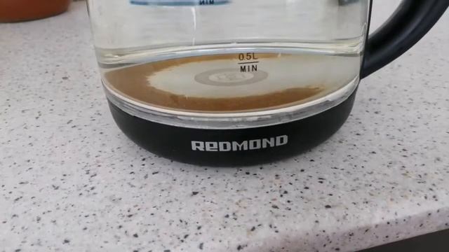 REDMOND STRIX Прозрачный чайник, отзыв. Некачественный. смотреть онлайн
