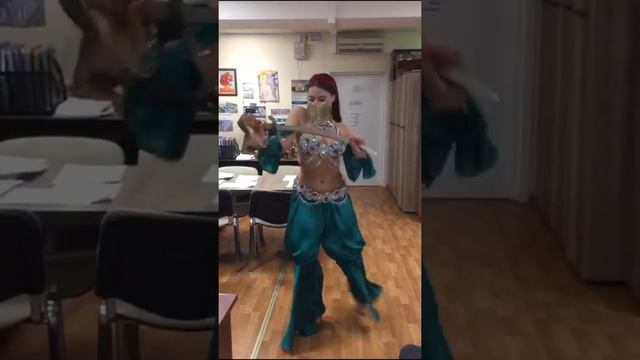 Танец живота с саблей восточный танец الرقص الشرقي смотреть онлайн
