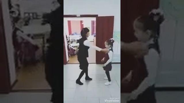 Вот как нужно ладить с детьми смотреть онлайн