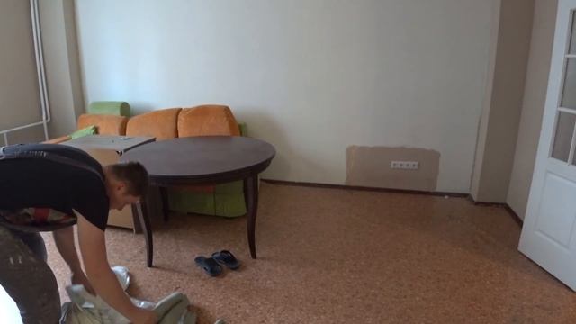 Ремонт своими руками день 1, заклейка и демонтаж смотреть онлайн