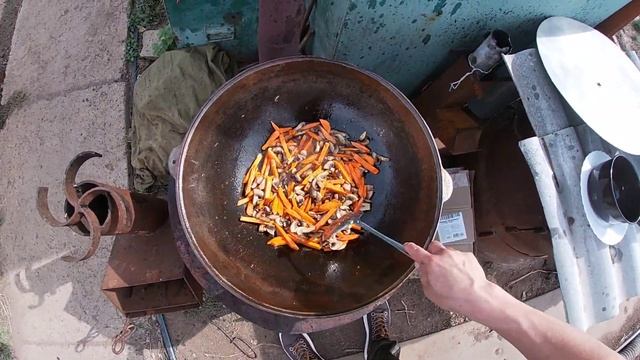 Приготовление барсука в казане. смотреть онлайн