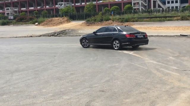 0-100 | Mercedes-Benz E250 CDI 4MATIC | Acceleration | [INCLUDES DRIFT] [HD] [TR] смотреть онлайн
