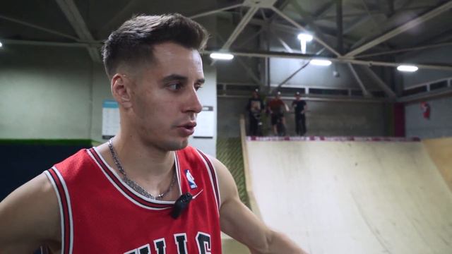 Гордей учит меня делать сальто на BMX ｜ ЖЕСТКО УПАЛ! ｜ На асфальте без переломов не обошлось бы смотреть онлайн