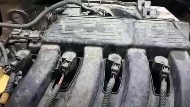 Ошибка "пила" на Рено Дастер, плавают обороты на холостом ходу. Пердеж из выхлопной смотреть онлайн