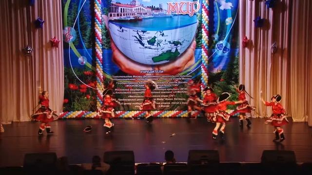 Народный коллектив ансамбль эстрадного танца «Альянс» - «Пиратки и Разбойницы» смотреть онлайн