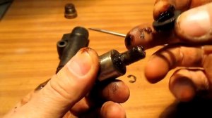 РЕМОНТ РАБОЧЕГО ЦИЛИНДРА СЦЕПЛЕНИЯ ВАЗ-КЛАССИКА.