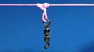 Боковые петли для дополнительного поводка к основной леске.