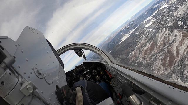 L39 Flight - Jet Warbird Training Center - Santa Fe, NM смотреть онлайн