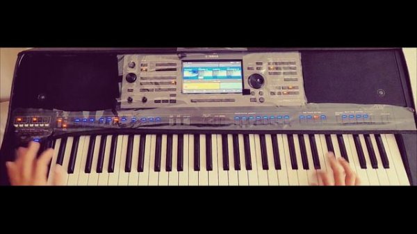 YAMAHA PSR A 5000 9/8 ROMAN (Pro Sound Pack)