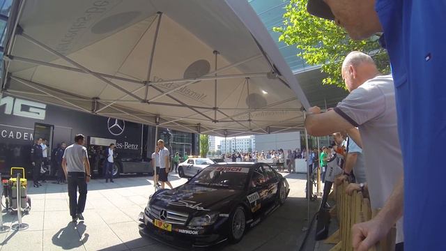Preview: Mercedes C-Class DTM accelerations and drifts HD смотреть онлайн