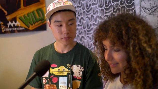 AUSSIES REACT TO TRUMP - Mocking Disabled Reporter, Women, Banning Muslims, Slogan смотреть онлайн