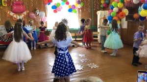 Прощальный звездный вальс МДОУ "Дюймовочка"