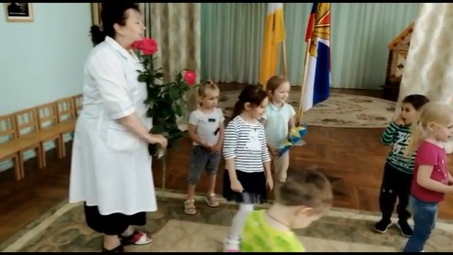 День медика смотреть онлайн
