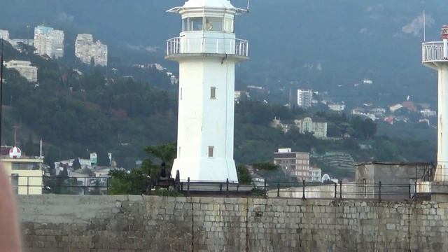 КРЫМ июль 2021 ЭКСКУРСИЯ ВЕЧЕРНЯЯ ЯЛТА ИЗ АЛУШТЫ ТЕПЛОХОД ПЕТР ЧАЙКОВСКИЙ смотреть онлайн