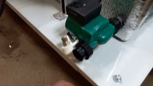 Сборка чиллеров на базе внешнего блока кондиционера Gree смотреть онлайн