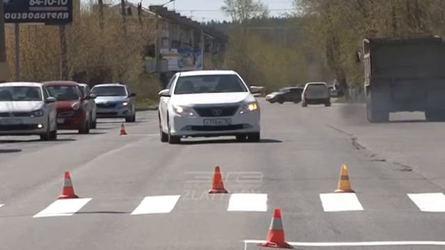 Дождались. Разметка и ремонт. Златоустовские дороги приводят в порядок смотреть онлайн