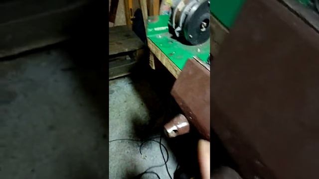 Слесарные тиски из швеллер для гаража своими руками смотреть онлайн