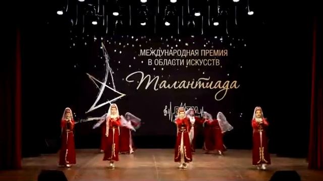 Танец крымских татар "Кызлар" смотреть онлайн