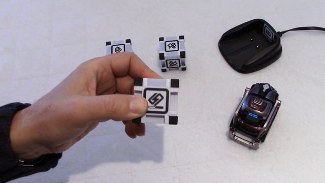 Cozmo Robot By Anki | The Cubes