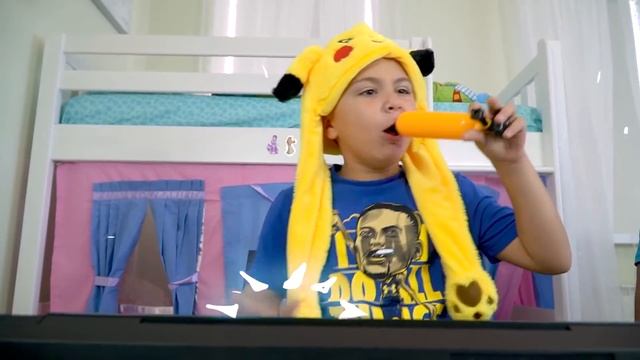 Аминка и СОБАКА ХОТЯТ СПАТЬ Камиль и и ПАПА МЕШАЮТ ЦЕЛЫЙ ДЕНЬ! ВЕСЕЛАЯ ИСТОРИЯ от Кикидо смотреть онлайн