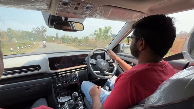 When Honda City Owner Drives Creta Facelift | The Customer First Review | смотреть онлайн