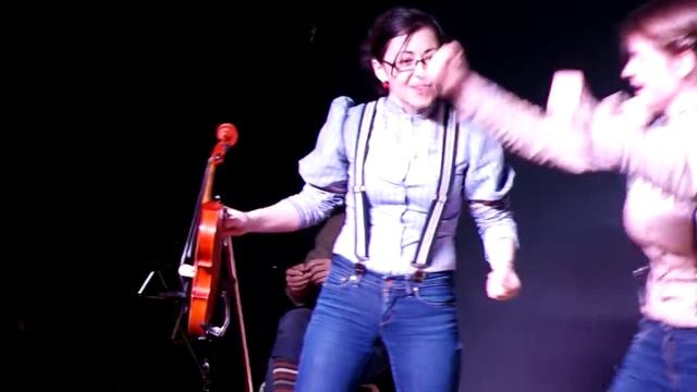Театр СНАРК "Сказки. Скрипка и саксофон" в ДЦ Среда (14.03.2015) 2 смотреть онлайн