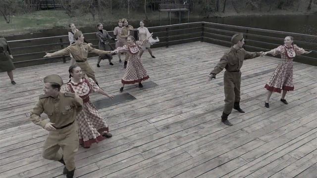 «Тучи в голубом» смотреть онлайн