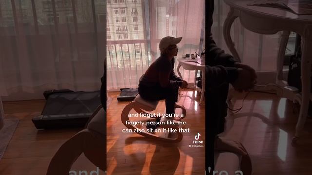 Genuinely love this kneeling chair so much ? смотреть онлайн