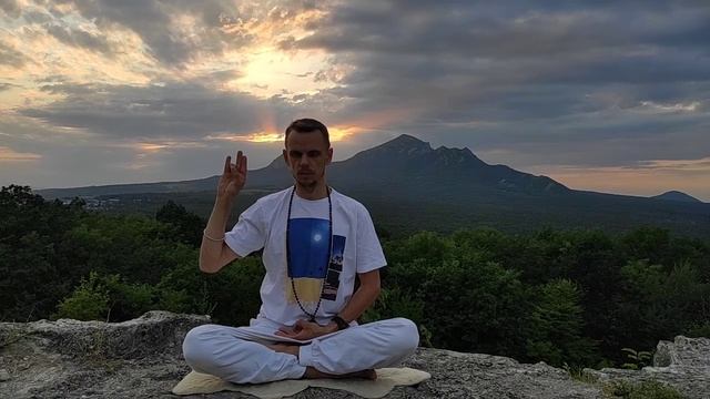 Как сделать НЕРВЫ СТАЛЬНЫМИ за 3 минуты. Стресс и медитация. смотреть онлайн