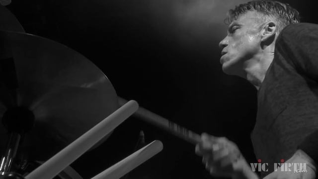 Matt Cameron - "Grievance" by Pearl Jam смотреть онлайн