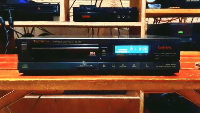 Technics SL-PJ11 Compact Disc Player смотреть онлайн