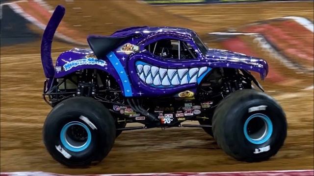 Monster Mutt Dalmatian Theme Song Monster Jam Edit 2021 смотреть онлайн
