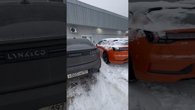 Lynk&Co 09 в студии это Зикр + Вольво смотреть онлайн