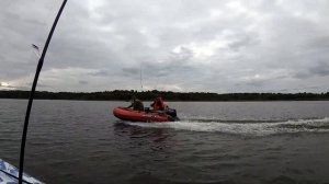 Тест на скорость лодок и моторов YAMAHA 9.9 vs SUZUKI 9.9