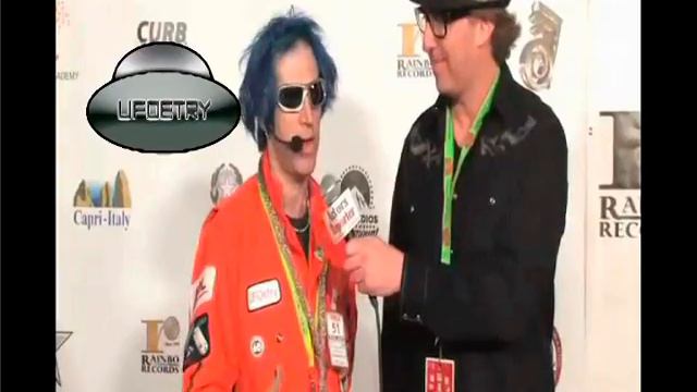 UFOetry on RedCarpet at 20th LA Music Awards with Actors Podcast Network смотреть онлайн