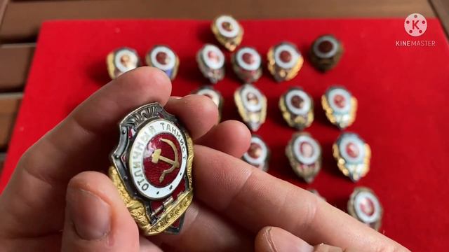 Знаки СССР: 24 военных отличника, собираем коллекцию смотреть онлайн