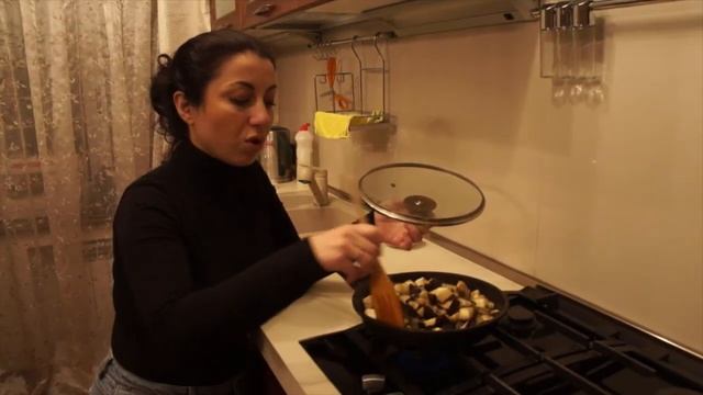 жареные баклажаны (баклажаны по деревенски) Быстро и вкусно!! смотреть онлайн