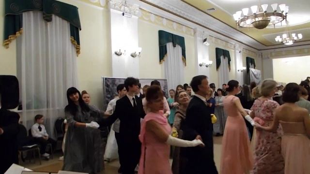 Бальные танцы в исполнении пушкинистов смотреть онлайн