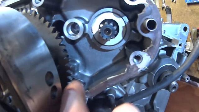 Почему оборвало шатун на Kawasaki ZZR400 смотреть онлайн