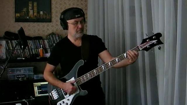 JET urkb403 bass Rickenbacker copy Korea performed by Victor Levchenko смотреть онлайн