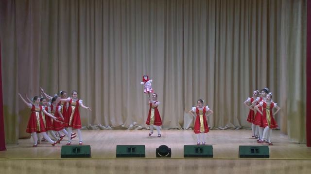 Танец "Масленица",хореографический ансамбль "Росинка" смотреть онлайн