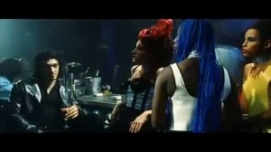 Voodoo People - Prodigy in "Dobermann"