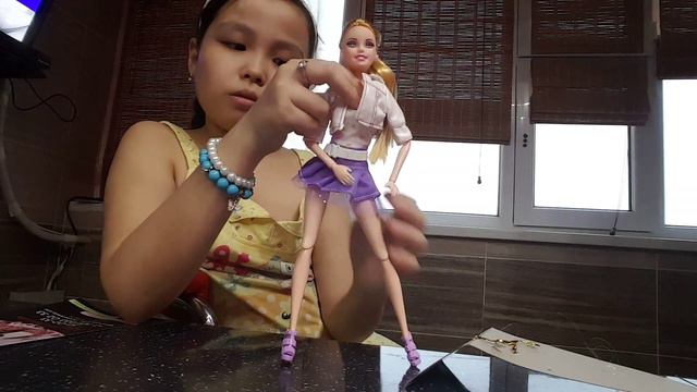 РАСПАКОВКА ИГРУШКИ БАРБИ Fashion Star смотреть онлайн