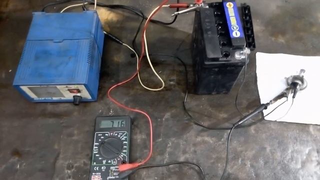 Как зарядить 6-ти вольтовый аккумулятор при помощи... смотреть онлайн